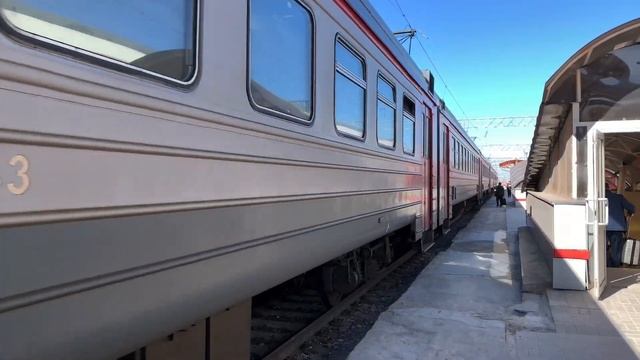 Придача (Воронеж-Южный), электропоезд ЭД9М-1043, Воронеж-1 смотреть онлайн