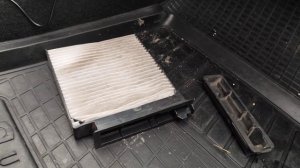 Рено Логан. решение проблемы с салонным фильтром, два ?