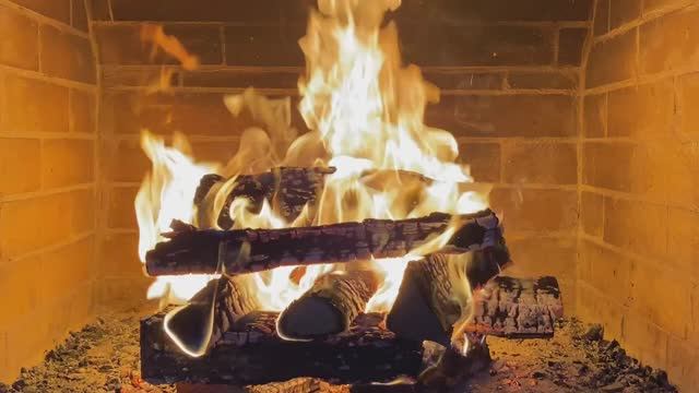 Уютный вечер: Танцы пламени