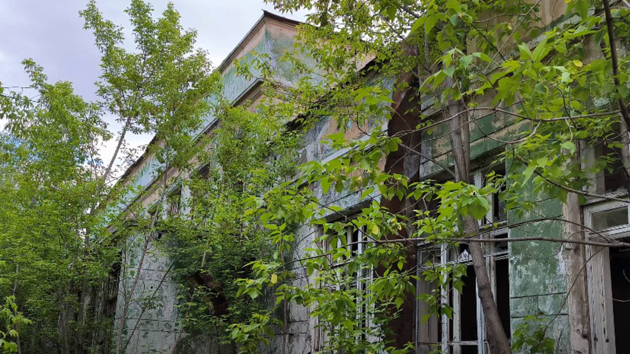 г. Магнитогорск Пт, 23 мая 2025 переулок Ржевского от ул. Чайковского до просп. Пушкина. [4k] смотреть онлайн