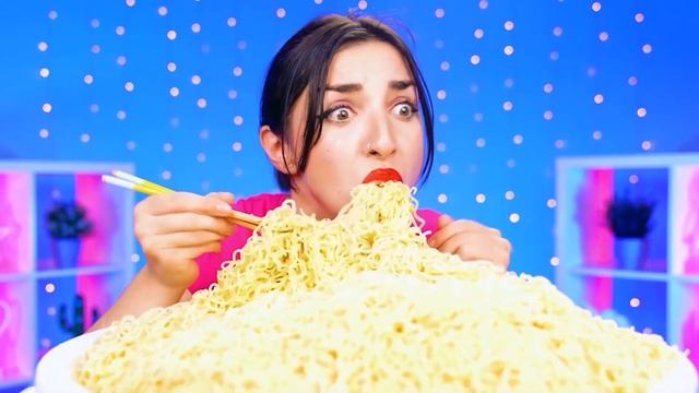 Большая, Средняя или Маленькая Тарелка Челлендж | Эпич смотреть онлайн