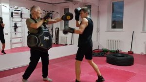Советская тренировка по боксу от Александра Севрюгина.