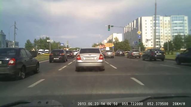 Навигатор + видеорегистратор DNS GN502V смотреть онлайн