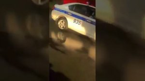 В Хабаровске мужик обосрался прямо в машине ДПС.Сотру?