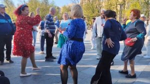 РОМАШКИ, РОЗЫ, ВАСИЛЬКИ! ТАНЦЫ ХАРЬКОВ АПРЕЛЬ 2025 #kharikiv