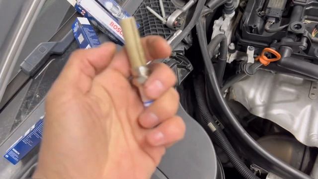 Mercedes benz w204 w212 M271 Turbo how to change spark plugs Bosch замена свечей заж смотреть онлайн