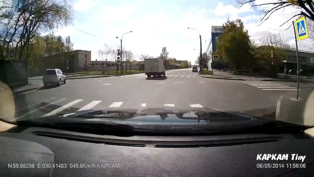 Каркам tiny. Автомобильный видеорегистратор смотреть онлайн