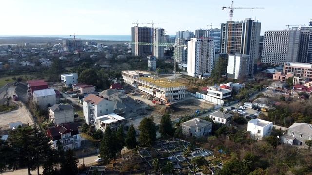 SUMMER 365: строительный участок в ноябре 2024 смотреть онлайн