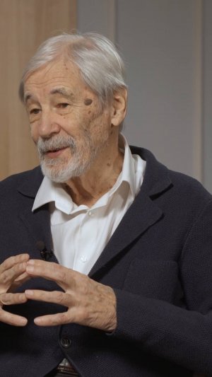 «Из многих областей уходит сакрализация: то, что было тайной, становится обыденным для людей»