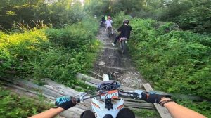 ПИТБАЙКЕРЫ ЗАХВАТИЛИ ЛЕС /ПРОХВАТ ПО ЛЕСУ / #питбайк #эндуро