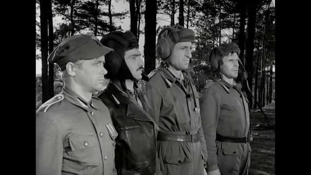 Четыре танкиста и собака - 13 серия "Пари со смертью" смотреть онлайн