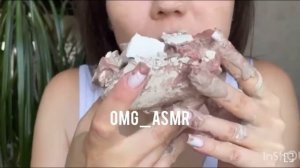 Чашка из мела в пасте и крошке мела