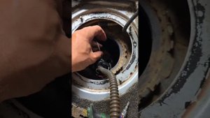 Туарег заводится, но глохнет. причина -бензонасос.