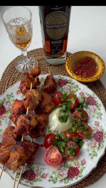 Как мы готовим шашлык в духовке 😋🥃🍖🐕👍 смотреть онлайн