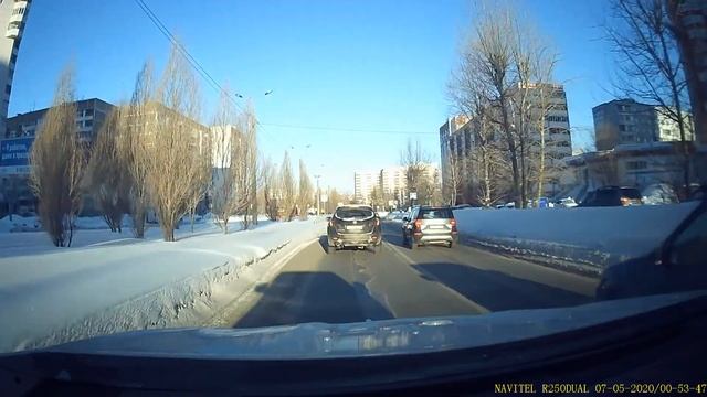 Дневная съемка NAVITEL R250 DUAL смотреть онлайн