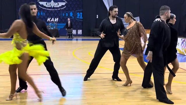 Дамир и Яна - Самба Танцевальный Олимп 2024 Казань смотреть онлайн