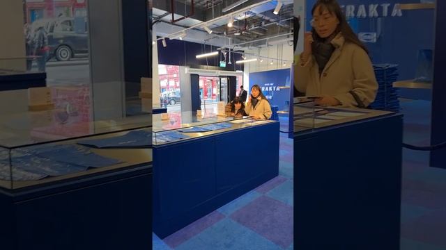 АНГЛИЯ ИКЕЯ В ЦЕНТРЕ ЛОНДОНА ВРЕМЕННЫЙ НЕБОЛЬШОЙ МАГ смотреть онлайн