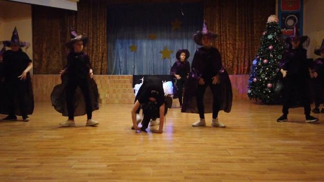 Ведьмы смотреть онлайн