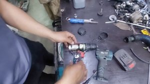 Как Заменить моторчик на шуруповерт Алтека 21V
