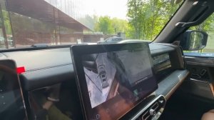 Езжу на Dongfeng Mengshi M-Hero.  Лиса рулит