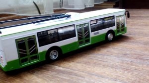 Троллейбус МТР3-52791(Лиаз 5292) - Обзор масштабной модели