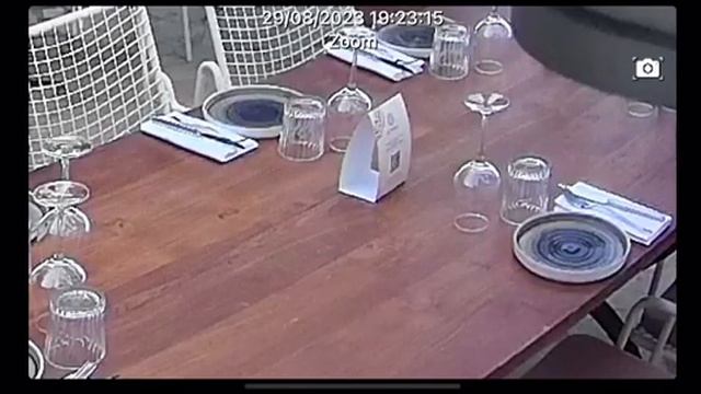 Загадка в ресторане #стакан #ресторан #чудеса #камера смотреть онлайн