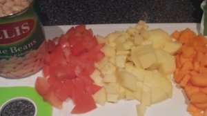 Фасолевый суп в мультиварке Редмонд