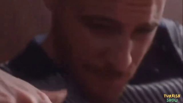 Турецкий актёр Керем Бюрсин красивые новые образы смотреть онлайн