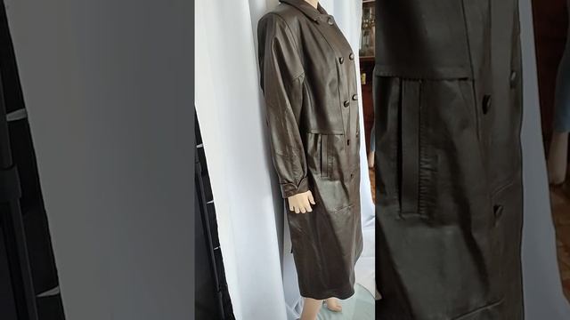 коричневый кожаный плащ смотреть онлайн