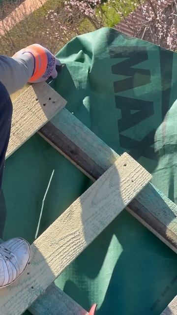 Неспешная течение дня #кровля #стройка #одесса #construction смотреть онлайн