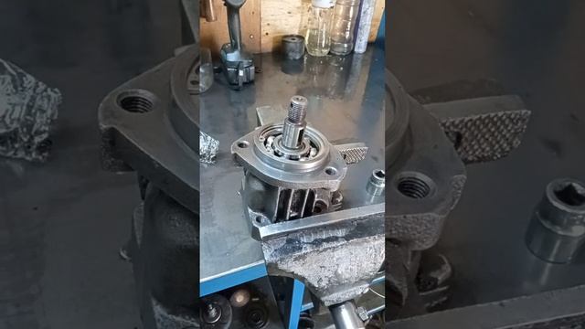 Насоса гура Камаз ремонт , Елецкий (Евро 2-3)и опрессовка. смотреть онлайн