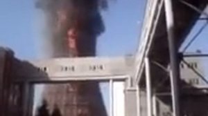 горит градирня челябинской ТЭЦ-3