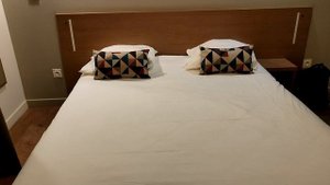 отель в Перпиньяне