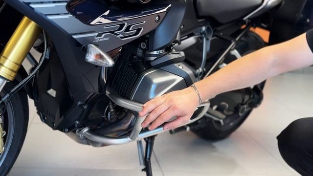 BMW R 1250RS, 2019 г. смотреть онлайн