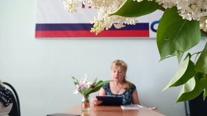 Авторское стихотворение " ПЕРВАЯ ЗЕЛЕНЬ ВЕСНЫ"