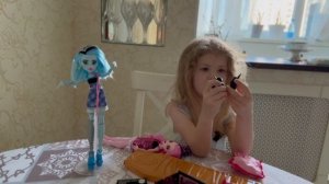 Секретная Дракулаура