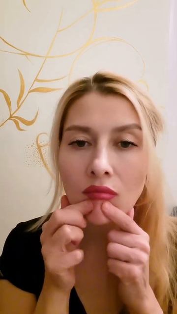 Точеный подбородок. Без  морщин и складок