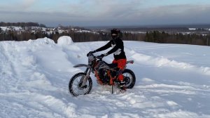 СТОИТ ЛИ КАТАТЬСЯ ЗИМОЙ НА ЭНДУРО ???  ЕСЛИ ДА ТО КАК ЭТО