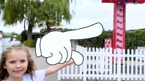 Мистер Макс Макс прячется от динозавров