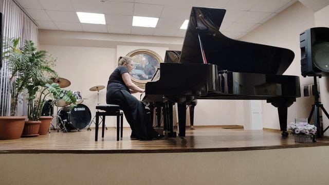 Yiqiang Sun "Spring dance".mp4 смотреть онлайн