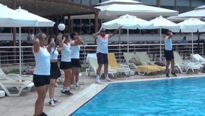Танец аниматоров отеля ELDAR GARDEN RESORT 4* (Кемер, Гёйнюк) (часть 9)