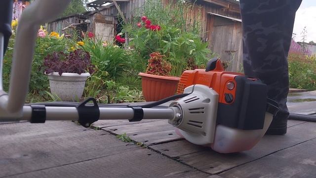Новый триммер Stihl fs250))) Первый запуск!!!2 смотреть онлайн