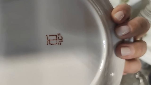 РАЗБИЛА ПОСУДУ В МАГАЗИНЕ =как поступить= Приносят сер смотреть онлайн