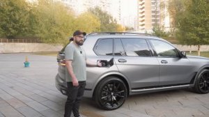 Сравниваем BMW X7 и Mercedes GLS: Что выбрать?