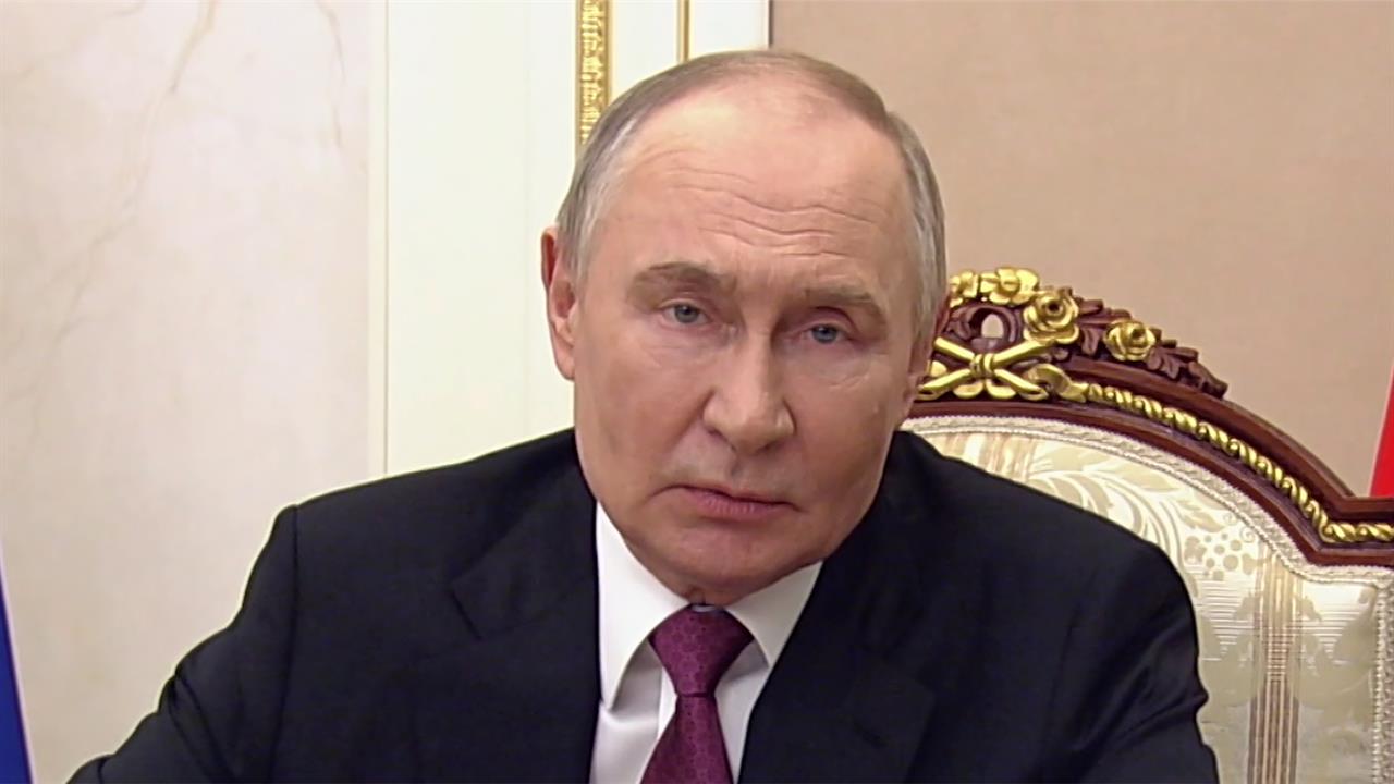Владимир Путин поздравил коллектив "Комсомольской правды" со столетним юбилеем