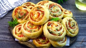 Отличная замена бутербродам. ЗАКУСОЧНЫЕ СЛОЙКИ С КОЛБАСОЙ И СЫРОМ