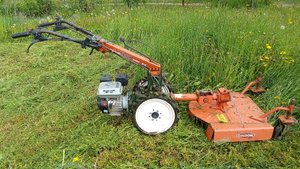 Goldoni Jolly Junior 4х4 с роторной косилкой Goldoni