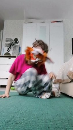 Алёна Швец *ударь меня в живот*
