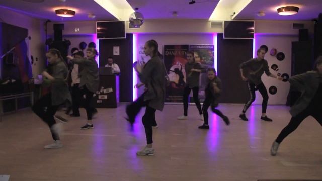 танцевальная команда "ViArt dance". Танцевальная Премия DANZA TV. 5 марта 2017г. смотреть онлайн