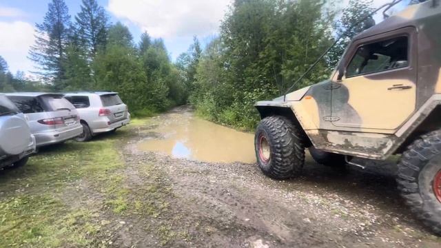 Магадан, тайга, туристы приехали на рыбалку #магадан #т смотреть онлайн